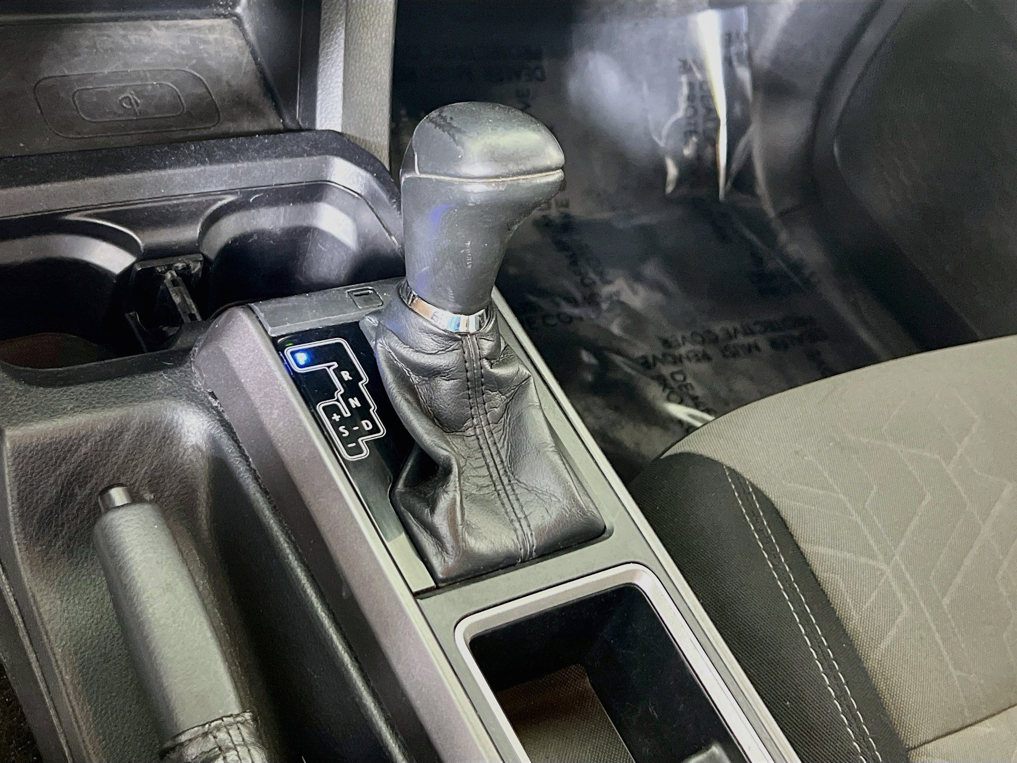 Used 2021 Toyota Tacoma TRD Off-Road AWD/4WD image 16
