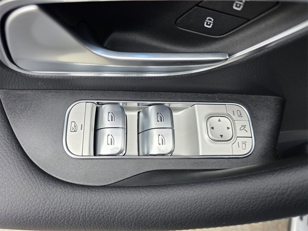 New 2026 Mercedes-Benz GLS 580 4MATIC image 12