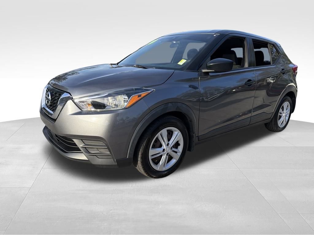 Used 2020 Nissan Kicks S video 3