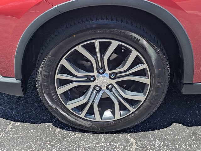 Used 2017 Mitsubishi Outlander ES image 12