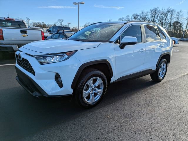 Used 2019 Toyota RAV4 XLE image 7