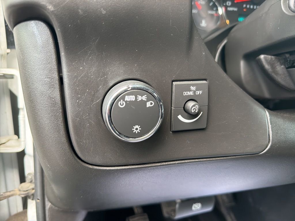 Used 2020 Chevrolet Express 2500 w/ Driver Convenience Package RWD image 13