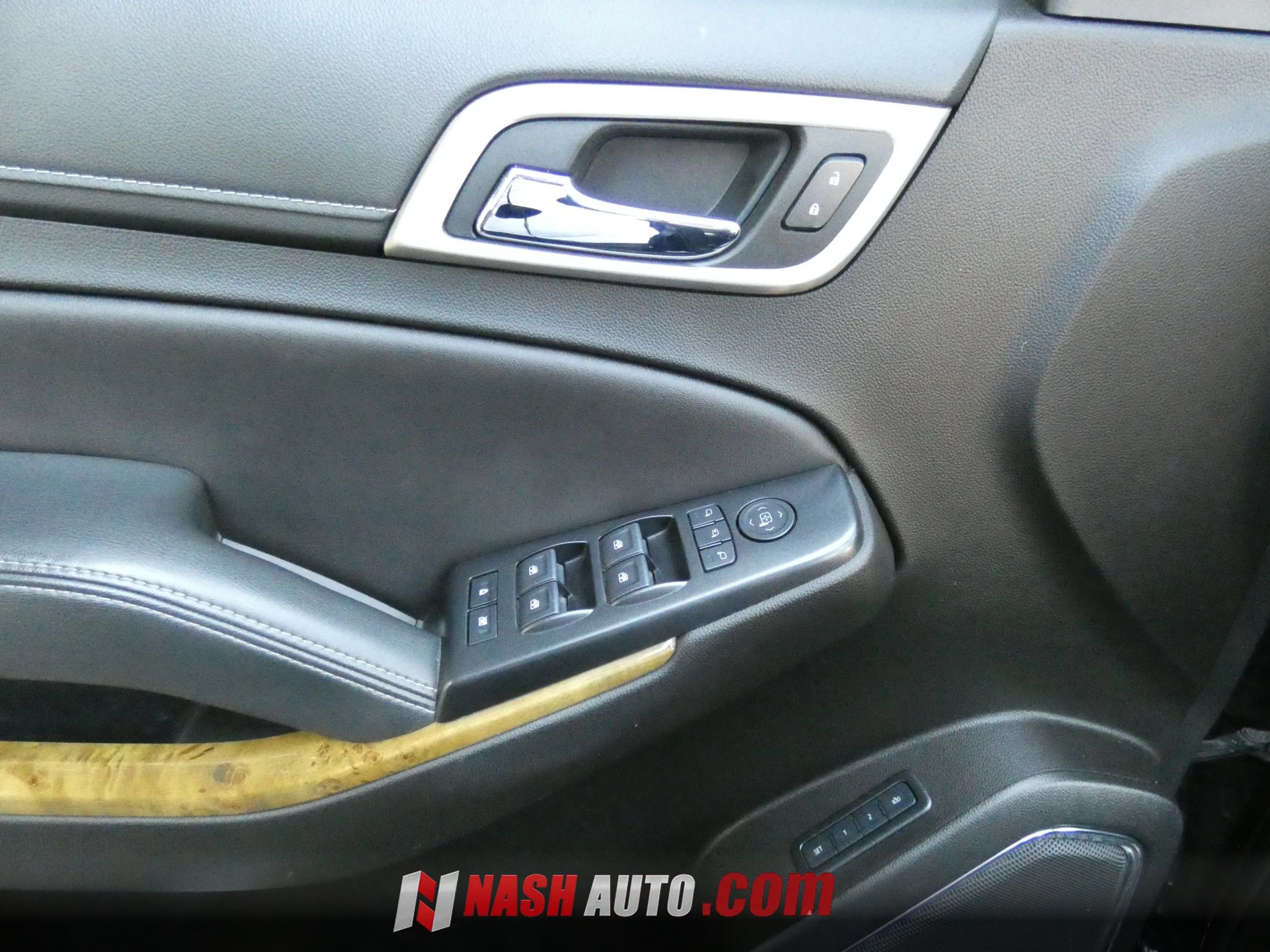Used 2017 GMC Yukon Denali w/ Open Road Package RWD image 58