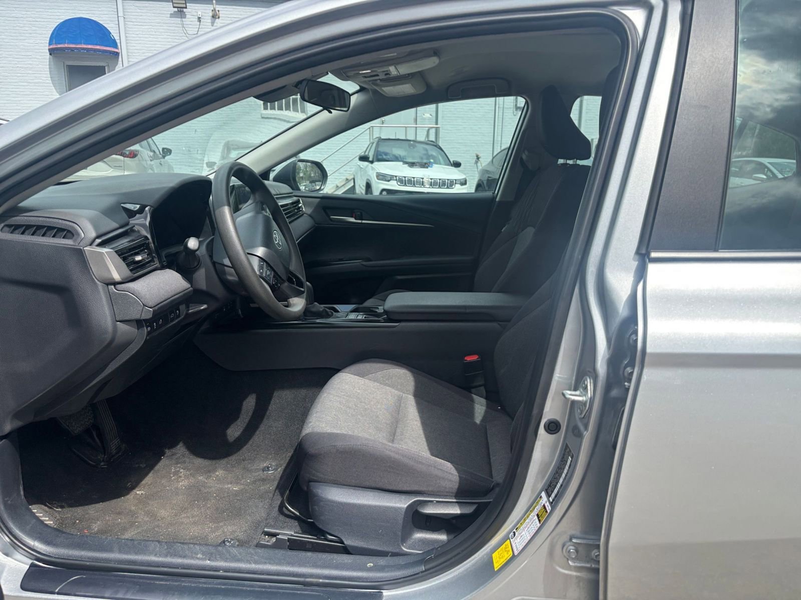 Used 2025 Toyota Camry LE image 24