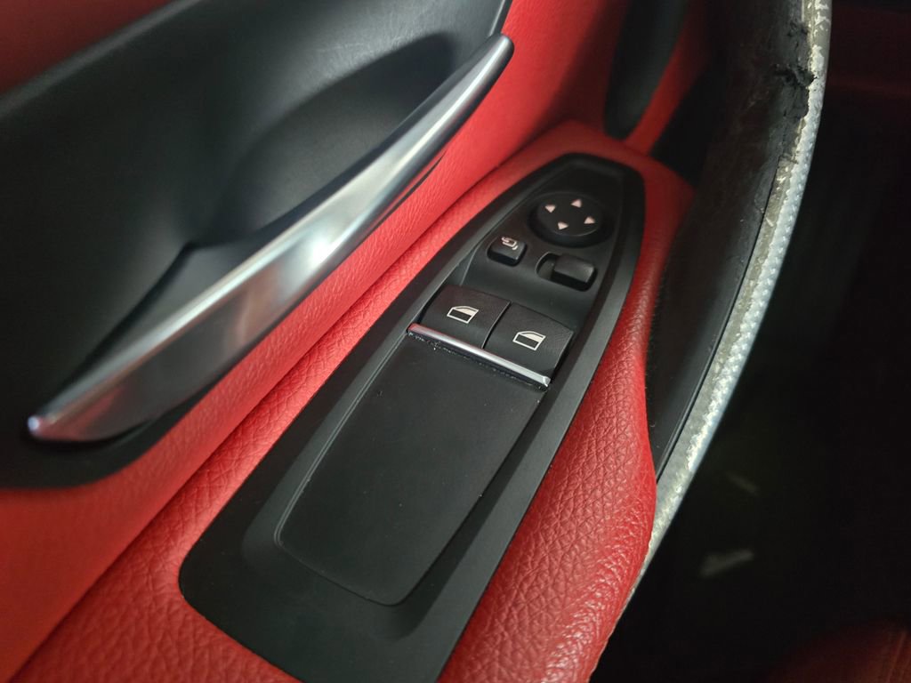Used 2020 BMW 430i Coupe w/ Convenience Package image 26