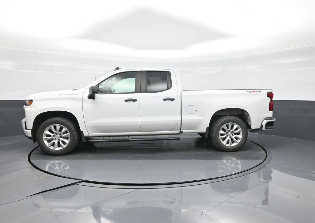 Used 2021 Chevrolet Silverado 1500 Custom image 12