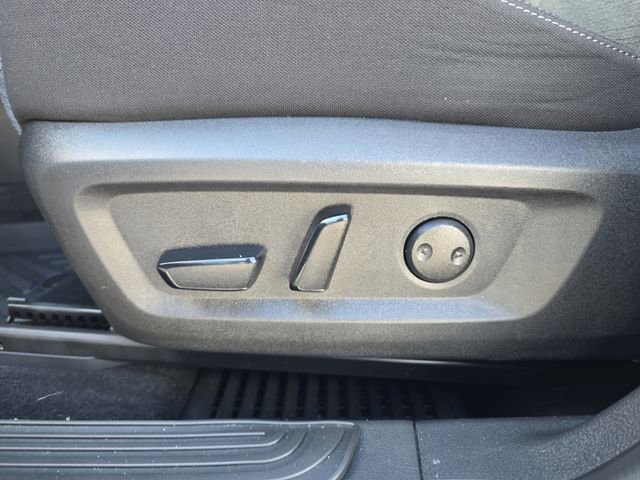 Used 2023 Nissan Rogue SV image 18