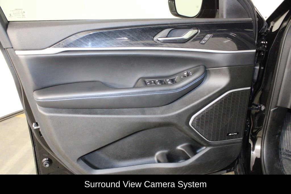 Used 2022 Jeep Grand Cherokee Trailhawk w/ Advanced Protech Group II image 17