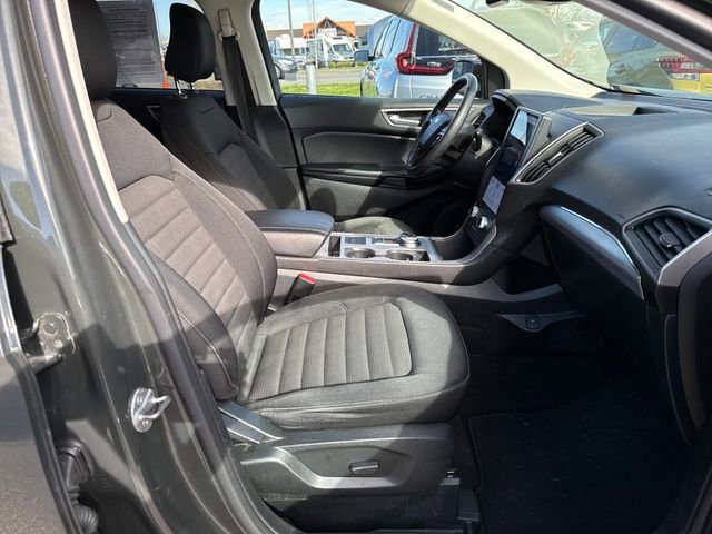 Used 2022 Ford Edge SEL image 11