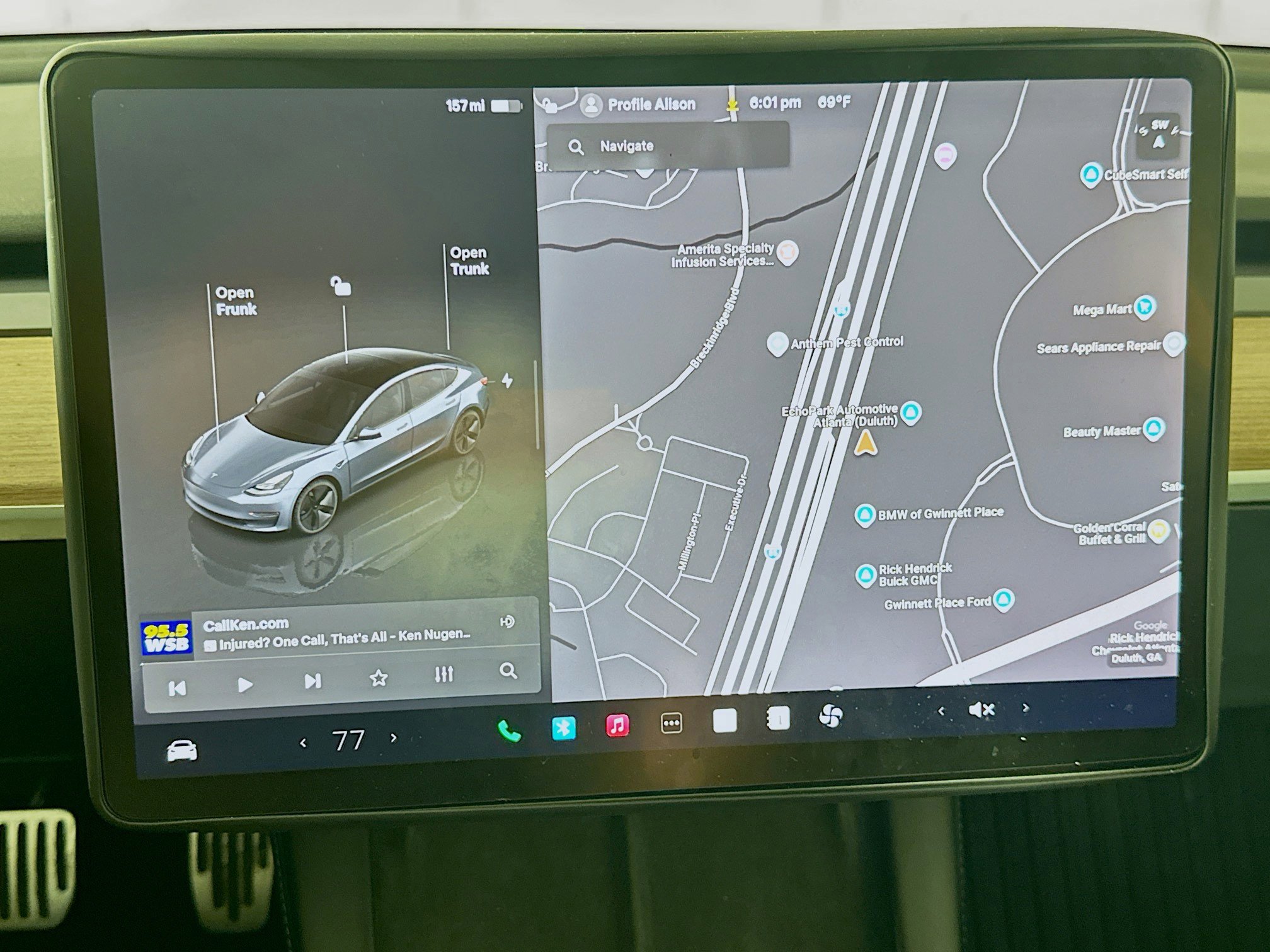 Used 2023 Tesla Model 3 Standard Range image 19