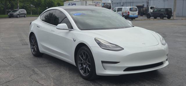 Used 2019 Tesla Model 3 Long Range RWD image 9