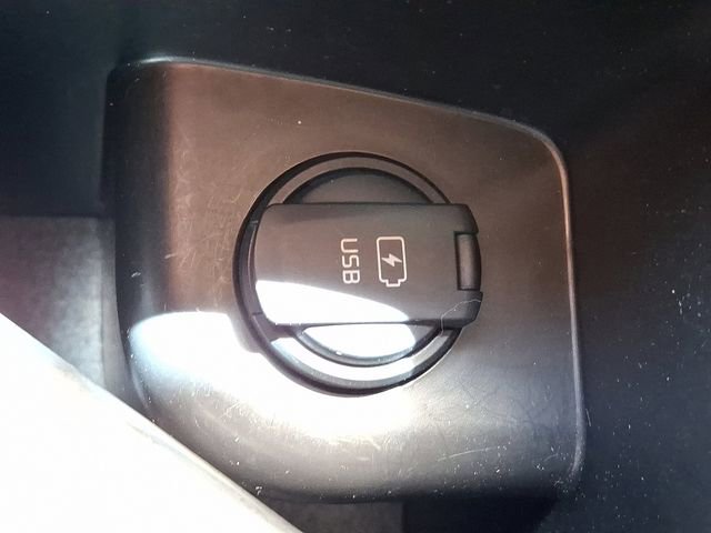 Used 2016 Kia Sorento AWD image 33