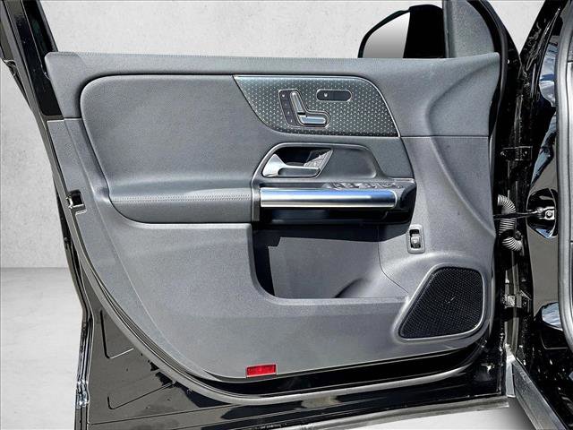 New 2026 Mercedes-Benz GLA 250 image 24