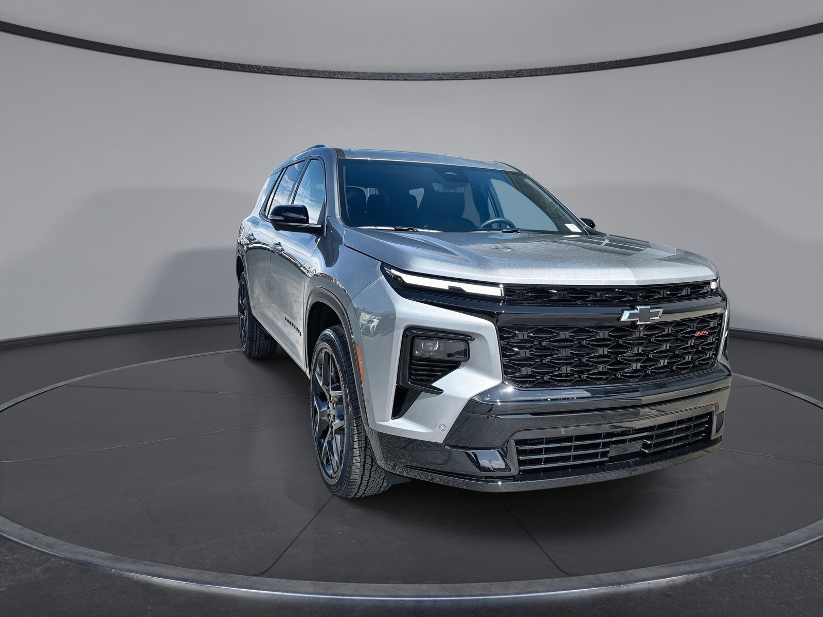 New 2026 Chevrolet Traverse RS w/ LPO, Floor Liner Package AWD/4WD video 2