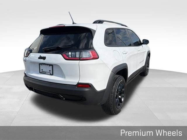 Used 2022 Jeep Cherokee Latitude w/ Sun & Sound Group AWD/4WD image 14