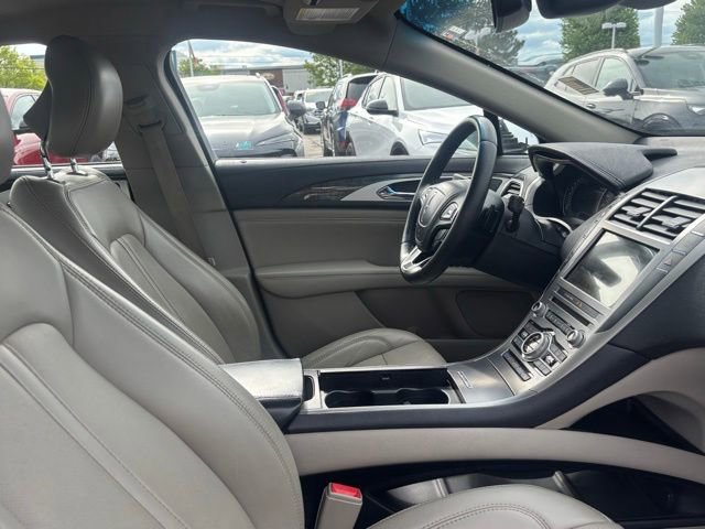 Used 2017 Lincoln MKZ Reserve w/ Climate Package FWD image 14