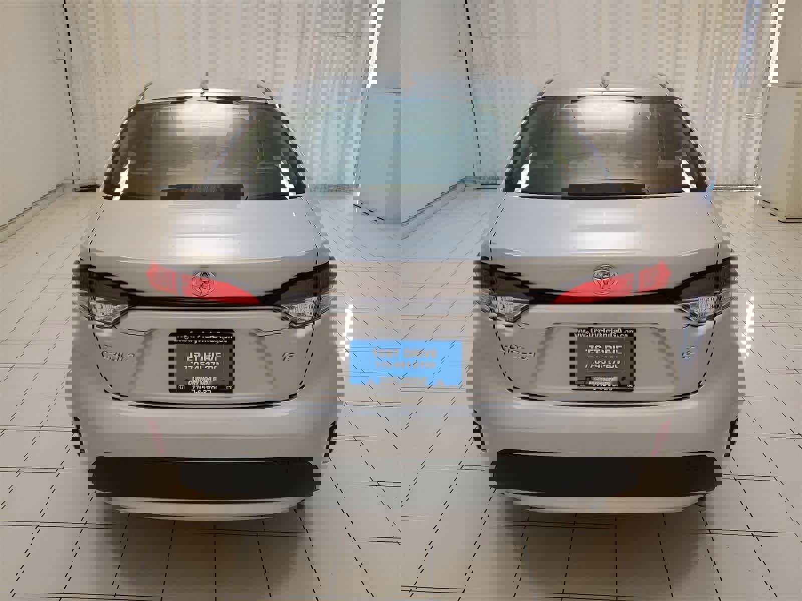 Used 2020 Toyota Corolla LE image 25