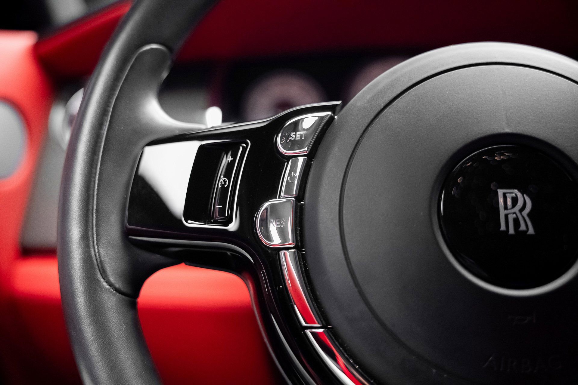 Used 2020 Rolls-Royce Wraith image 44