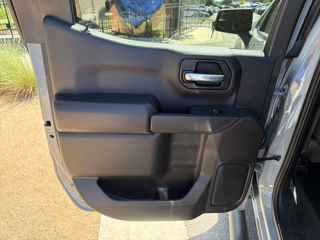 Used 2025 Chevrolet Silverado 1500 Custom w/ Turbomax Blackout Package RWD image 36