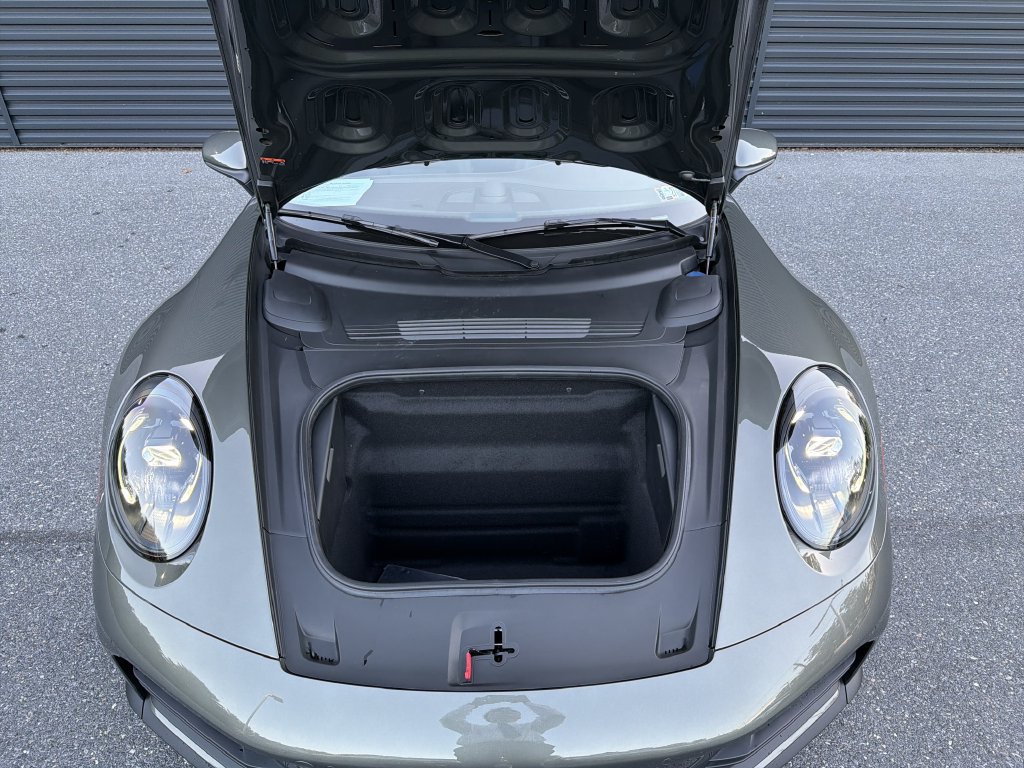 Certified 2026 Porsche 911 Carrera S RWD image 10