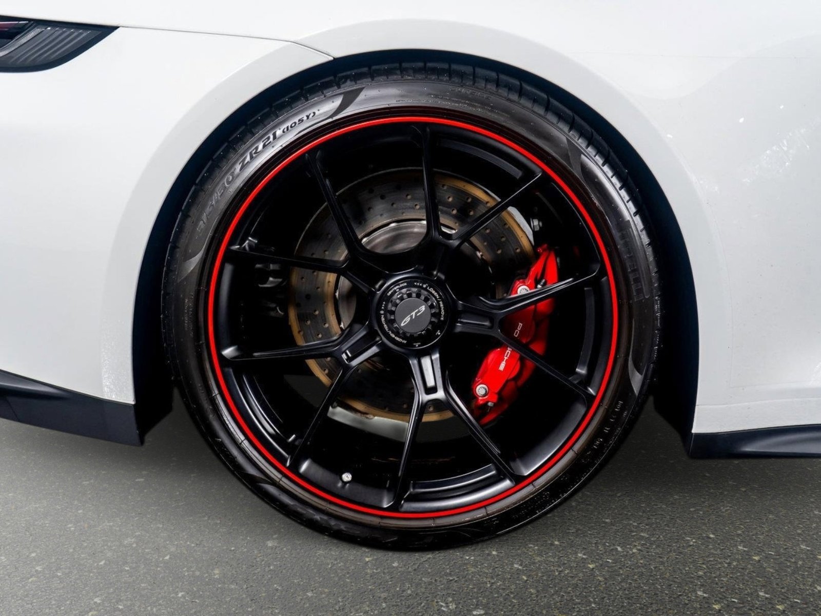 Used 2022 Porsche 911 GT3 RWD image 9
