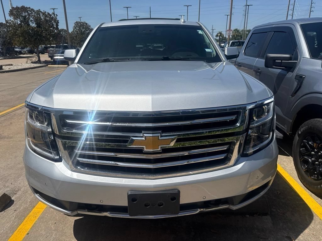 Used 2017 Chevrolet Tahoe LT w/ Luxury Package AWD/4WD image 18