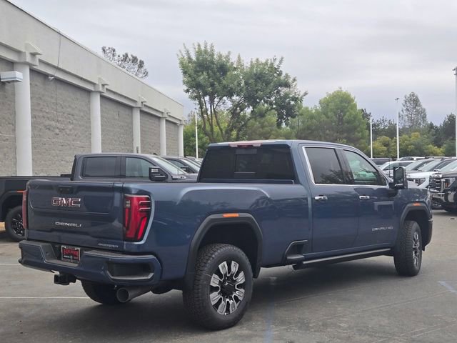 New 2026 GMC Sierra 3500 Denali w/ Denali Reserve Package image 4
