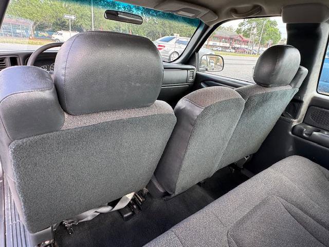 Used 2000 Chevrolet Silverado 1500 2WD Extended Cab image 14