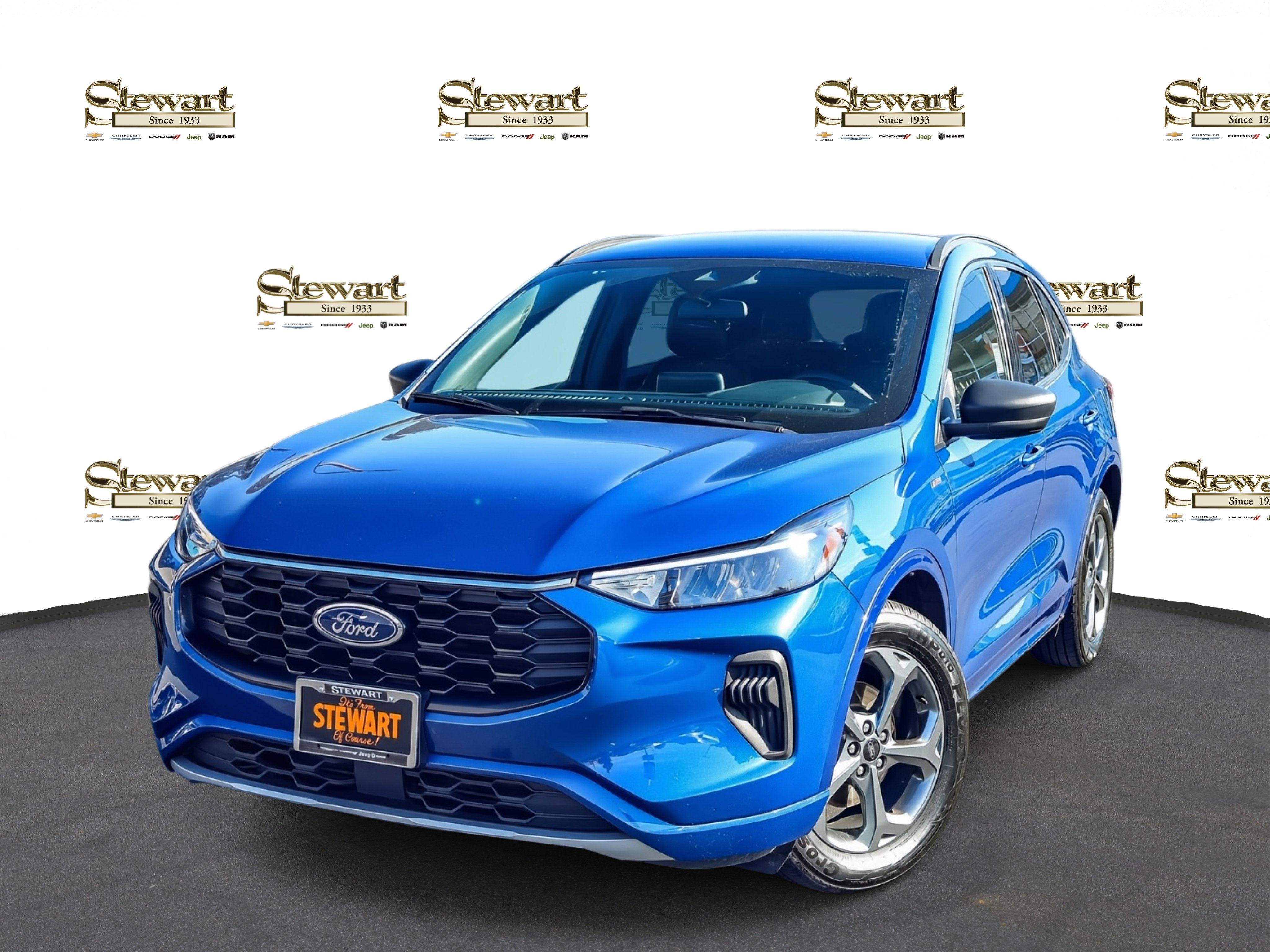 Used 2023 Ford Escape ST-Line image 1