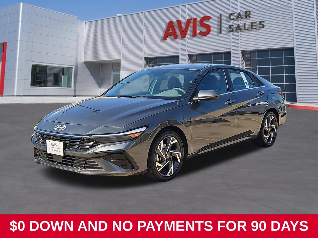 Used 2025 Hyundai Elantra SEL FWD image 1