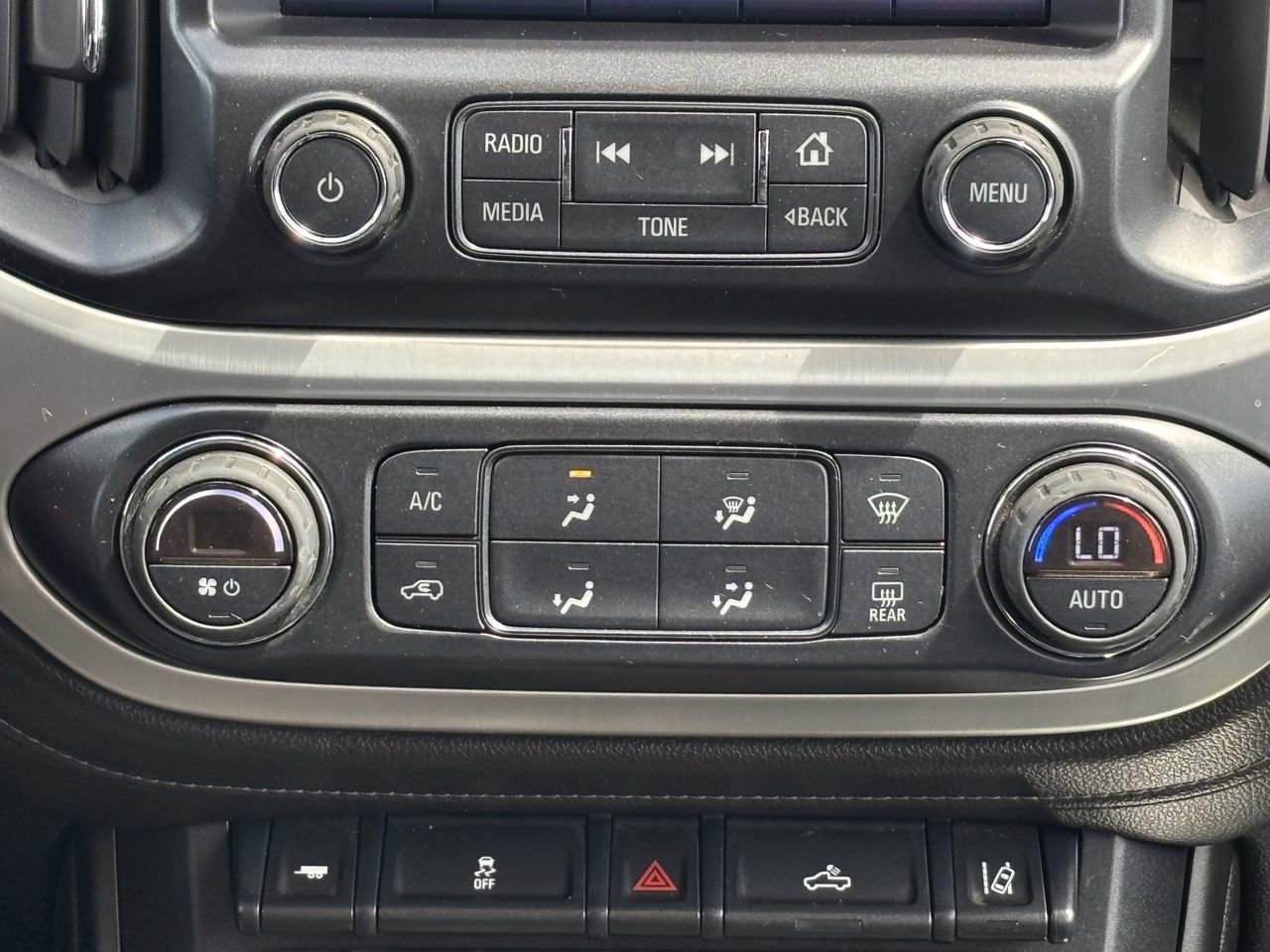 Used 2016 GMC Canyon SLE w/ SLE Convenience Package image 25