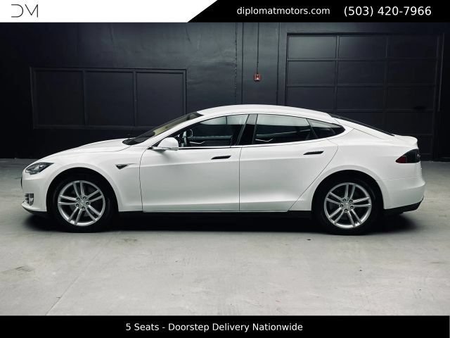 Used 2013 Tesla Model S RWD image 4