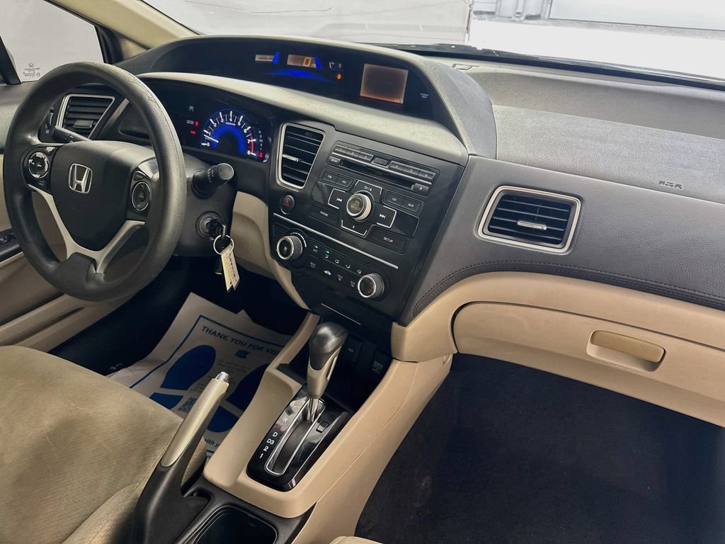Used 2013 Honda Civic LX image 30