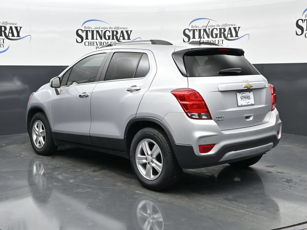 Used 2020 Chevrolet Trax LT w/ Driver Confidence Package FWD image 5
