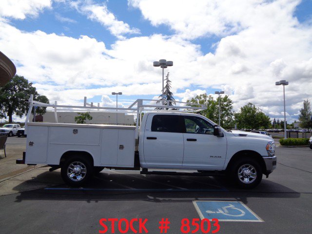 Used 2024 RAM 3500 SLT AWD/4WD image 9