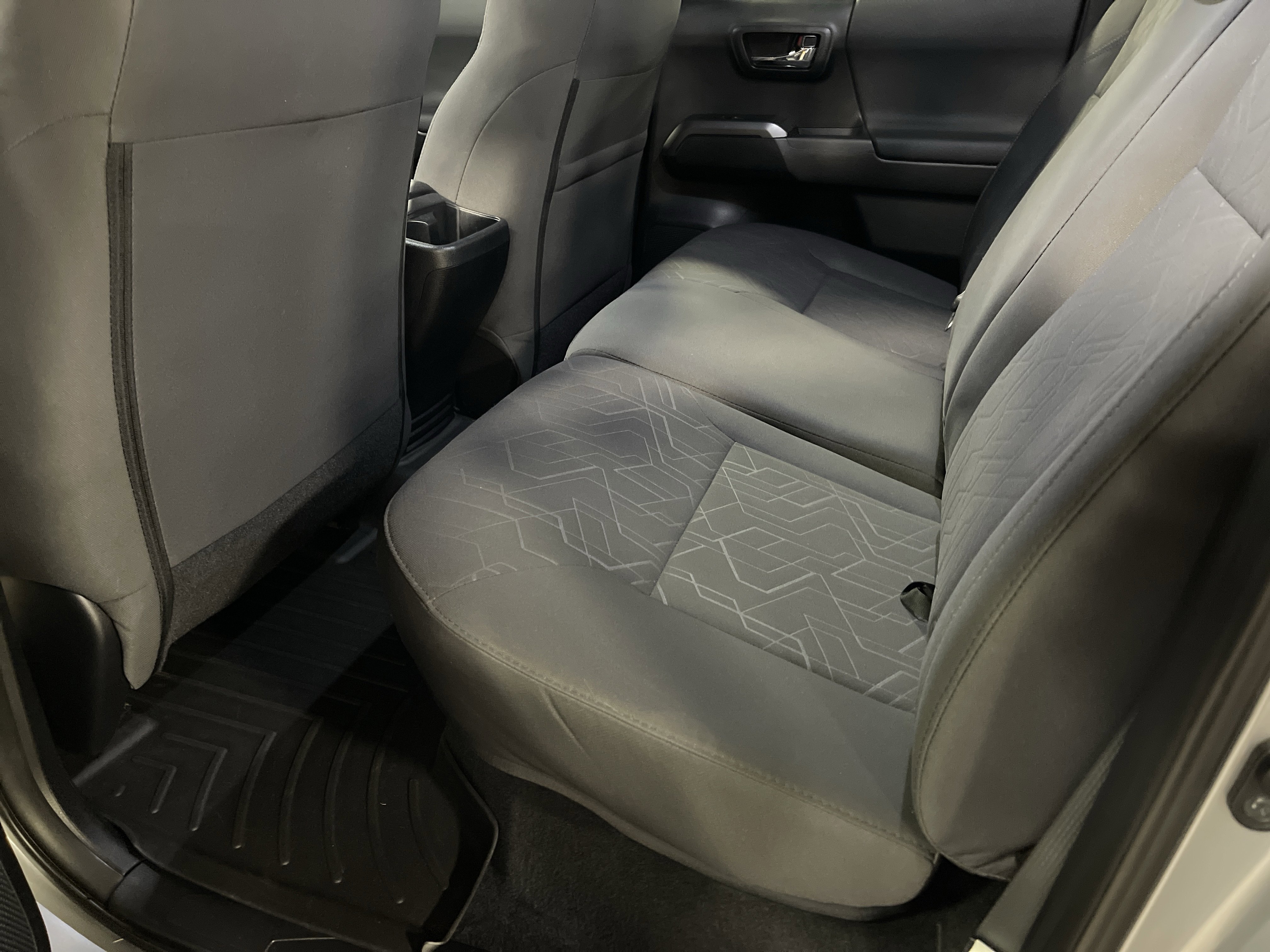 Used 2016 Toyota Tacoma TRD Off-Road image 15