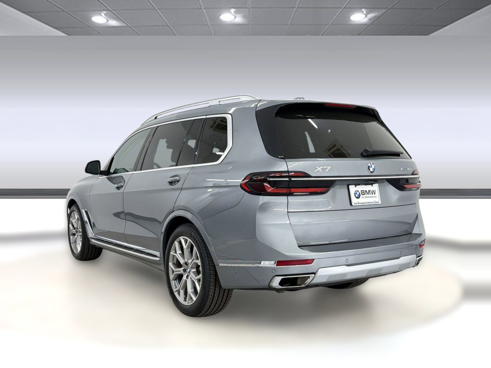 Used 2025 BMW X7 xDrive40i image 3