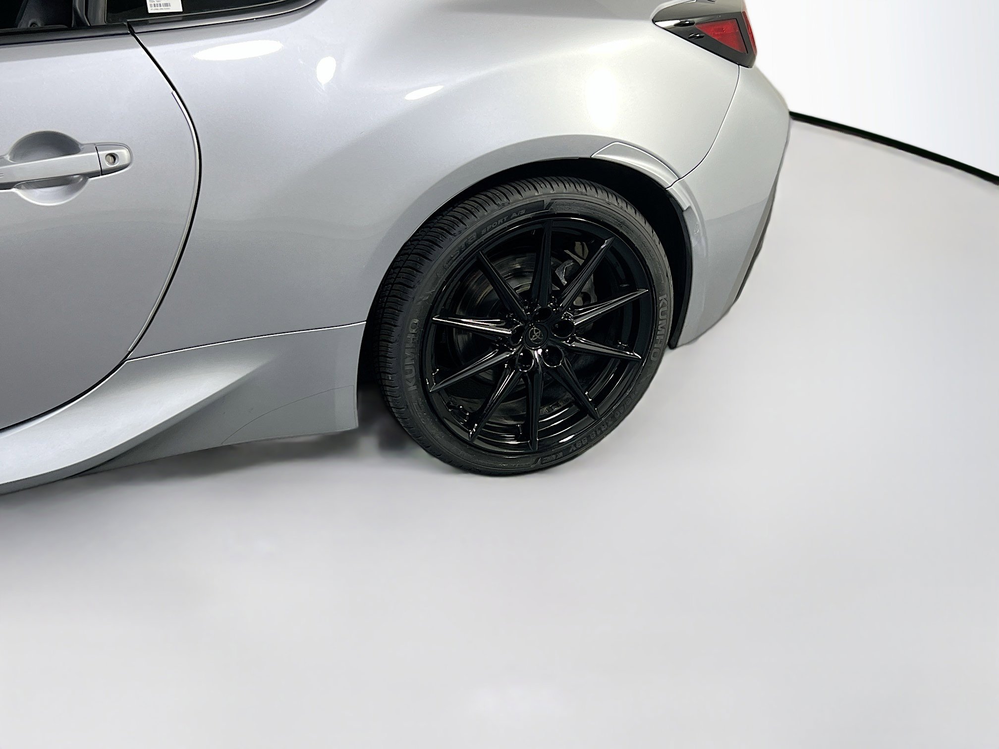 Used 2024 Toyota GR86 Premium image 29