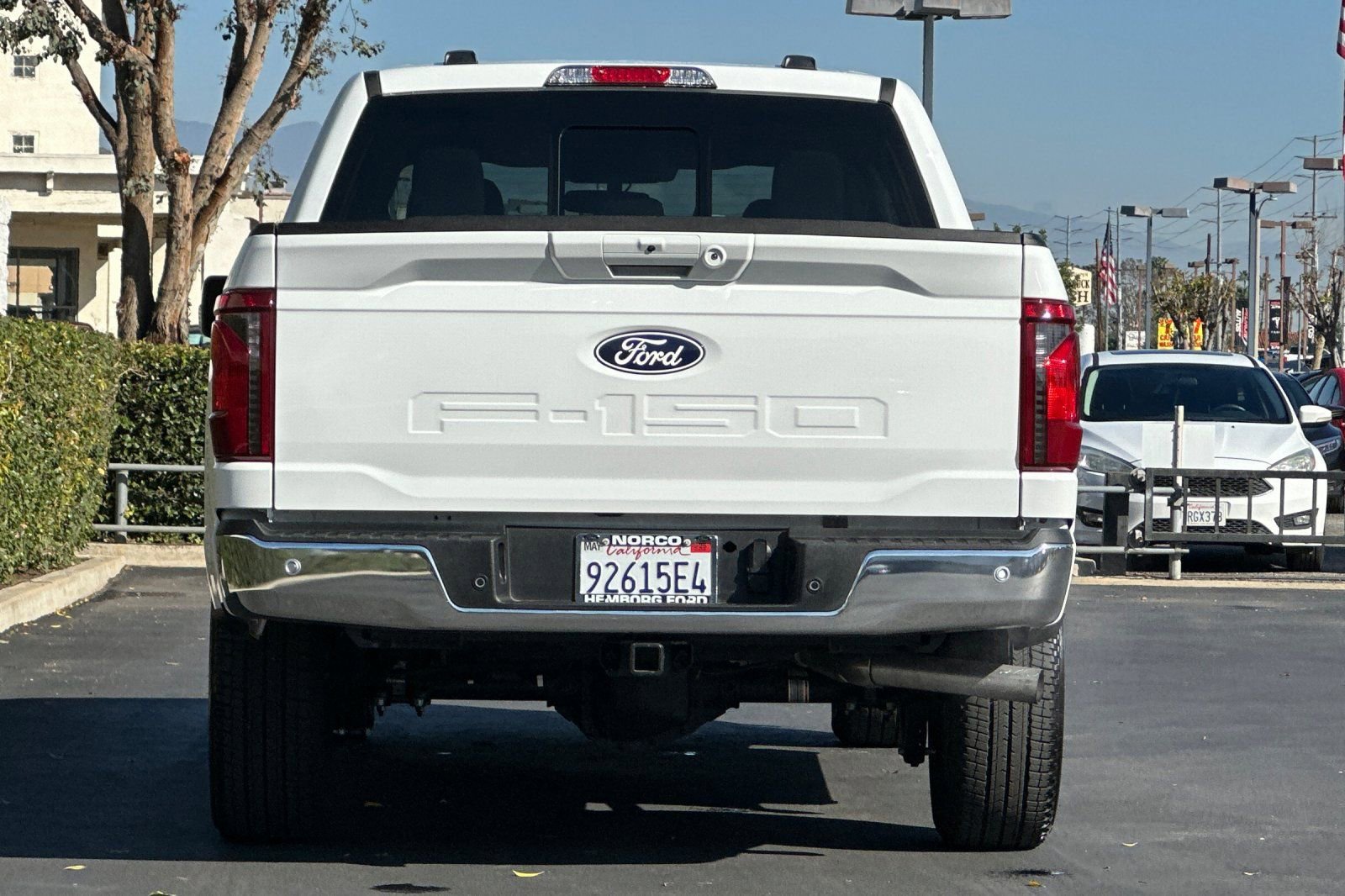 Used 2025 Ford F150 XLT w/ Equipment Group 302A MID image 5