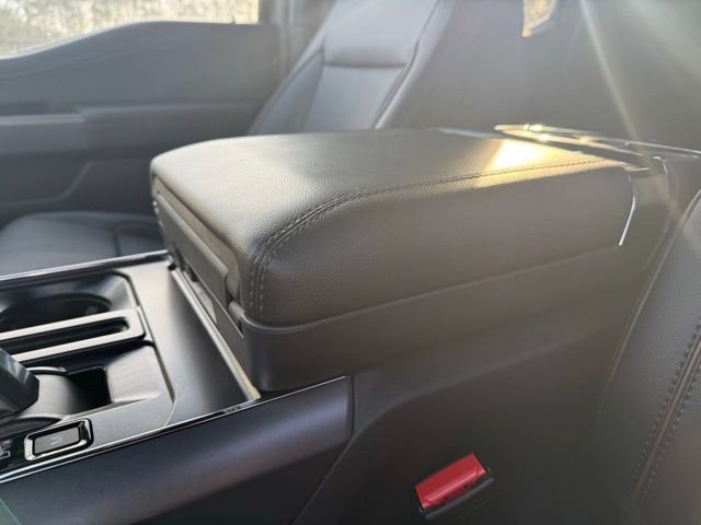 New 2025 Ford F150 Lariat w/ Equipment Group 501A Mid image 19