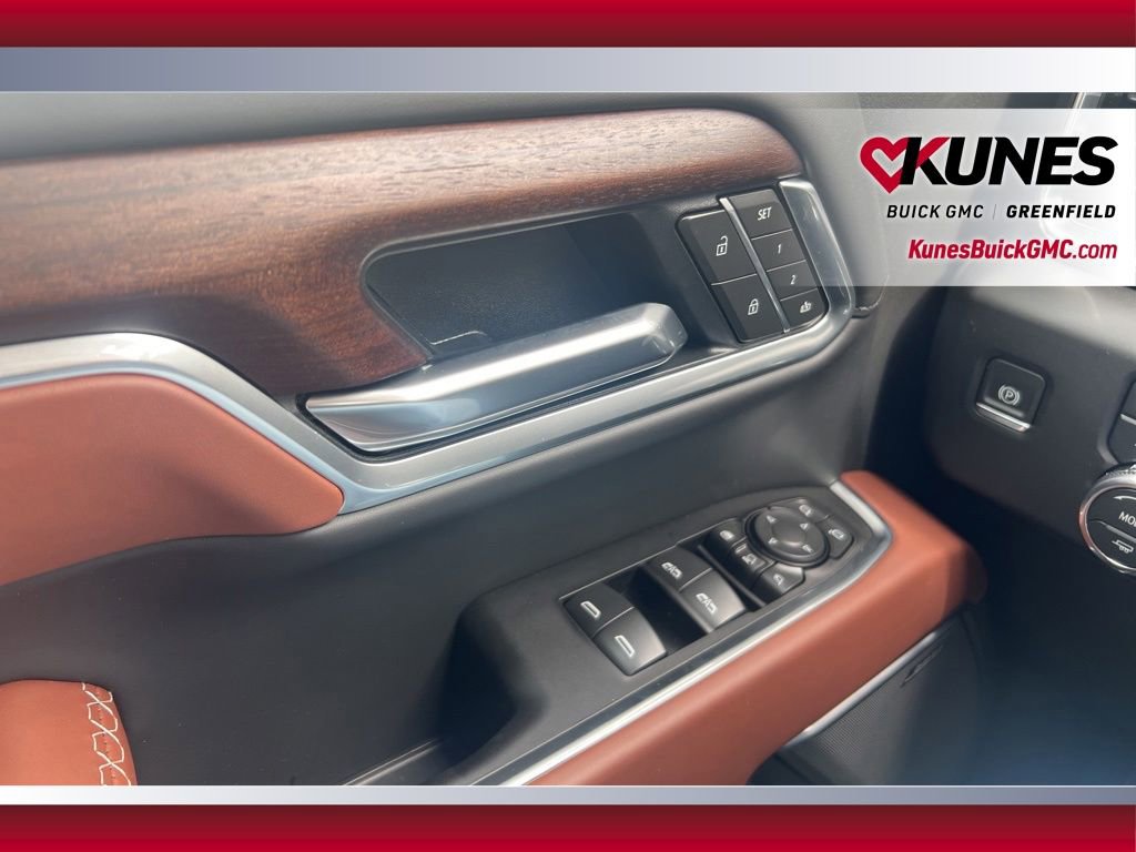 New 2026 GMC Sierra 3500 Denali Ultimate AWD/4WD image 23