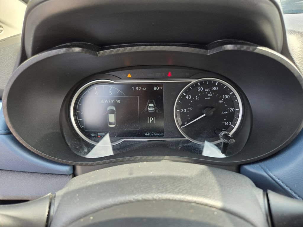 Certified 2025 Nissan Versa SV FWD image 32