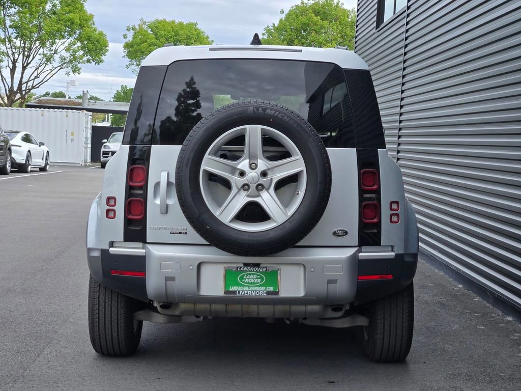Used 2020 Land Rover Defender 110 SE AWD/4WD image 5