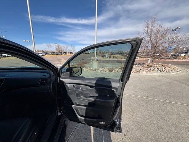 Used 2019 Honda Pilot Elite image 30