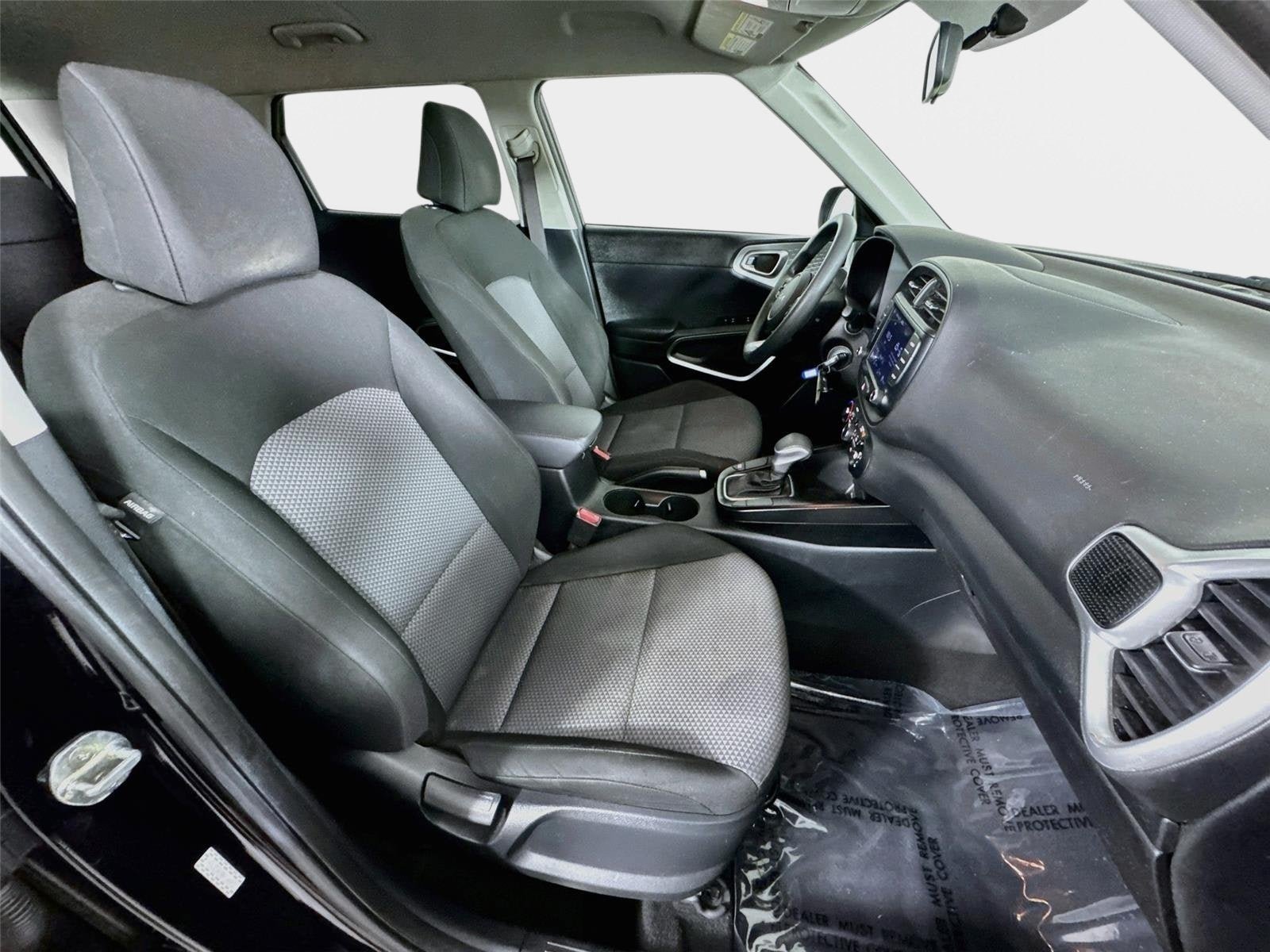 Certified 2022 Kia Soul LX FWD image 25