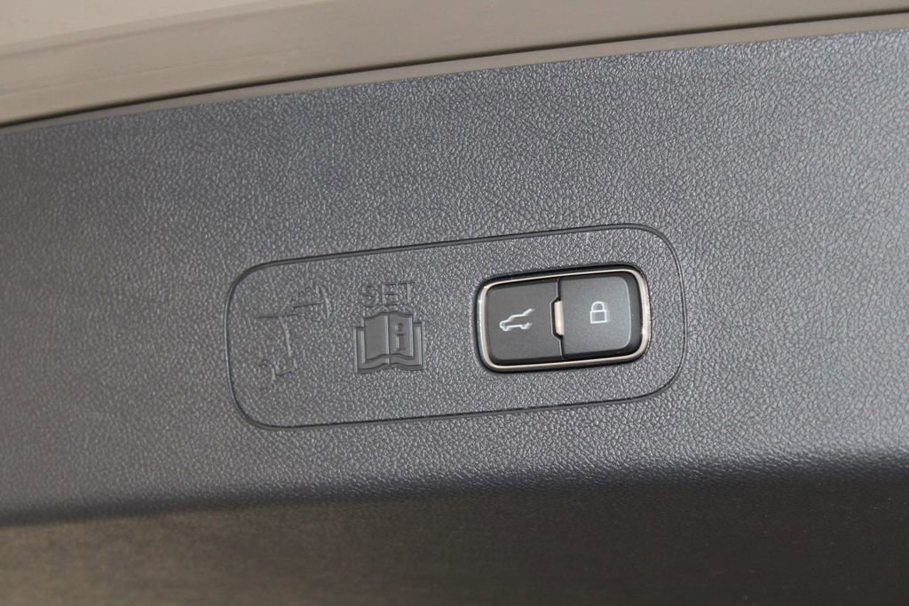 New 2026 Lincoln Aviator Reserve image 16