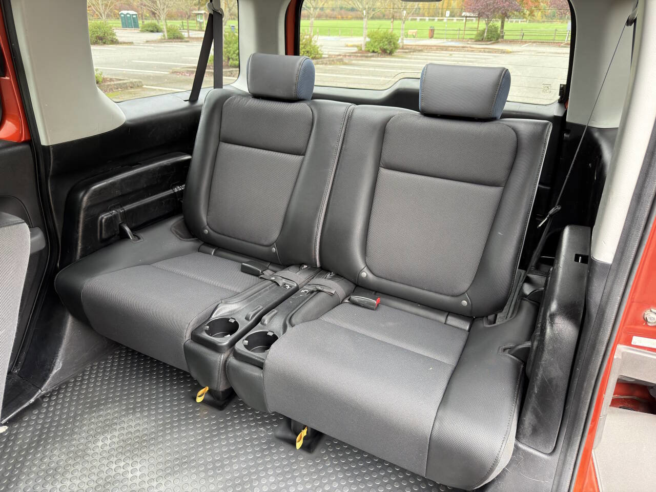 Used 2004 Honda Element EX image 23