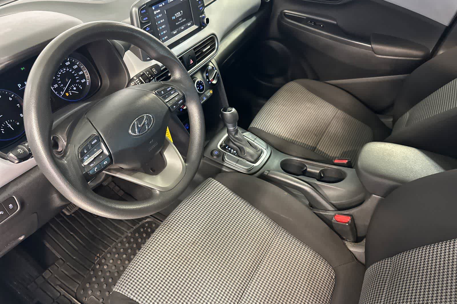 Used 2019 Hyundai Kona SE FWD image 14