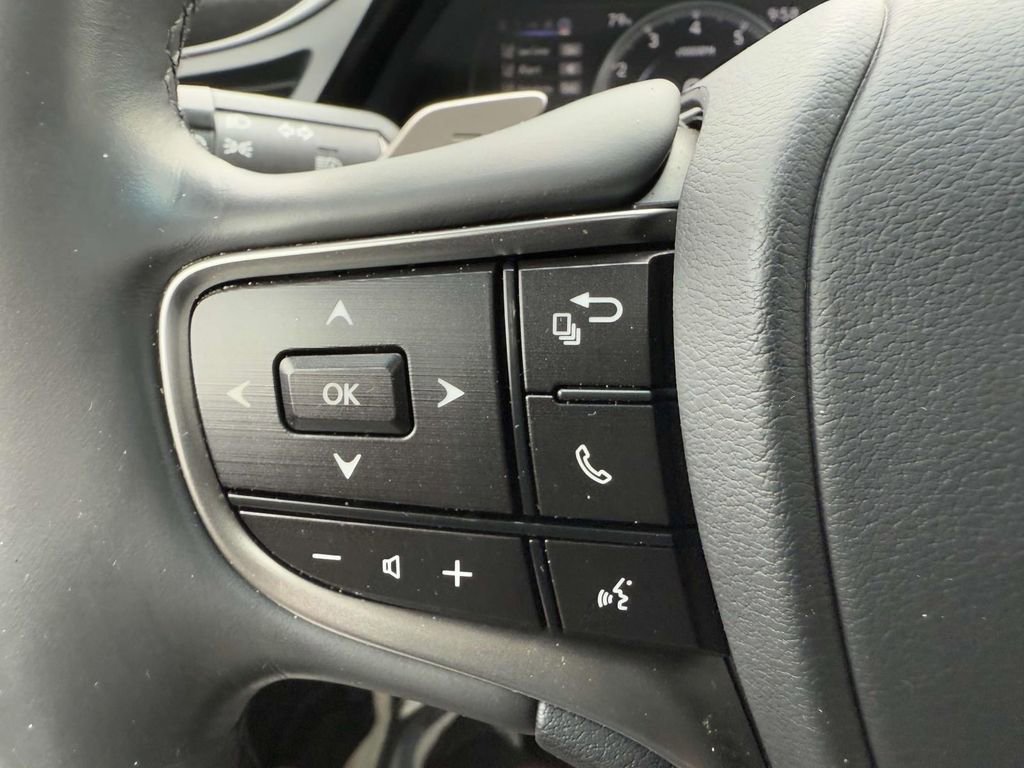 Used 2022 Lexus ES 350 w/ Premium Package image 24