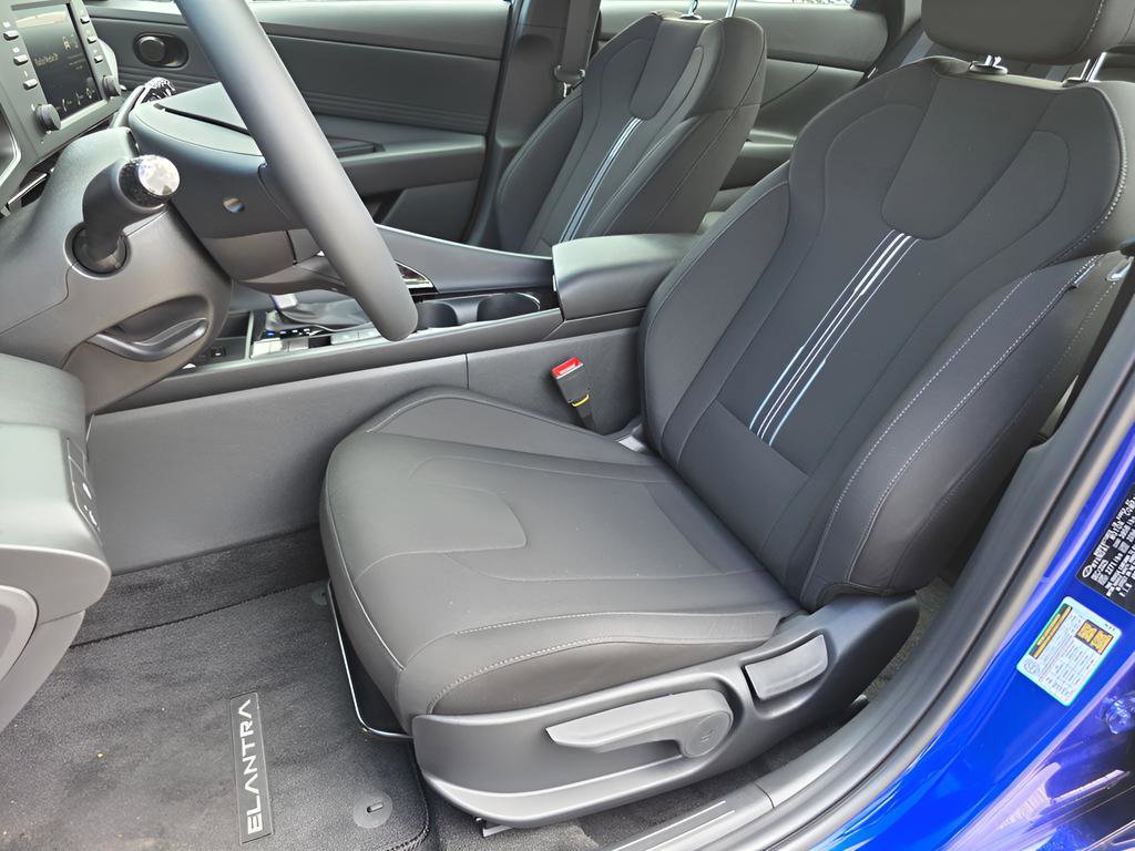 New 2026 Hyundai Elantra SEL Sport Premium FWD image 13